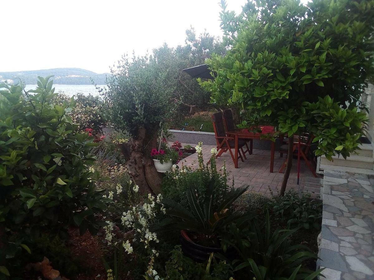Apartmani Beba Trogir Exteriör bild